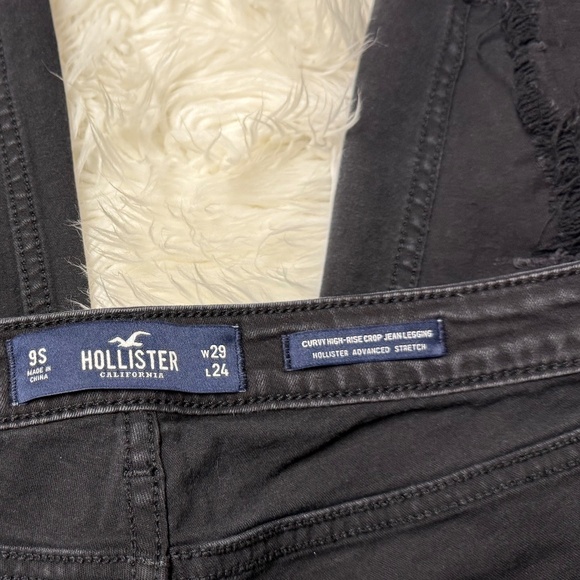 Hollister- High Waist- Curvy Size 29 - Picture 2 of 2